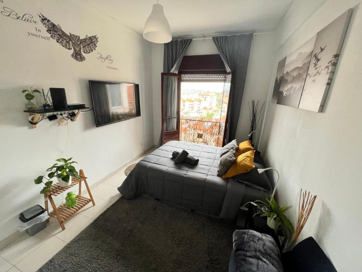 Cardia'S Guest House Sacavem Luaran gambar